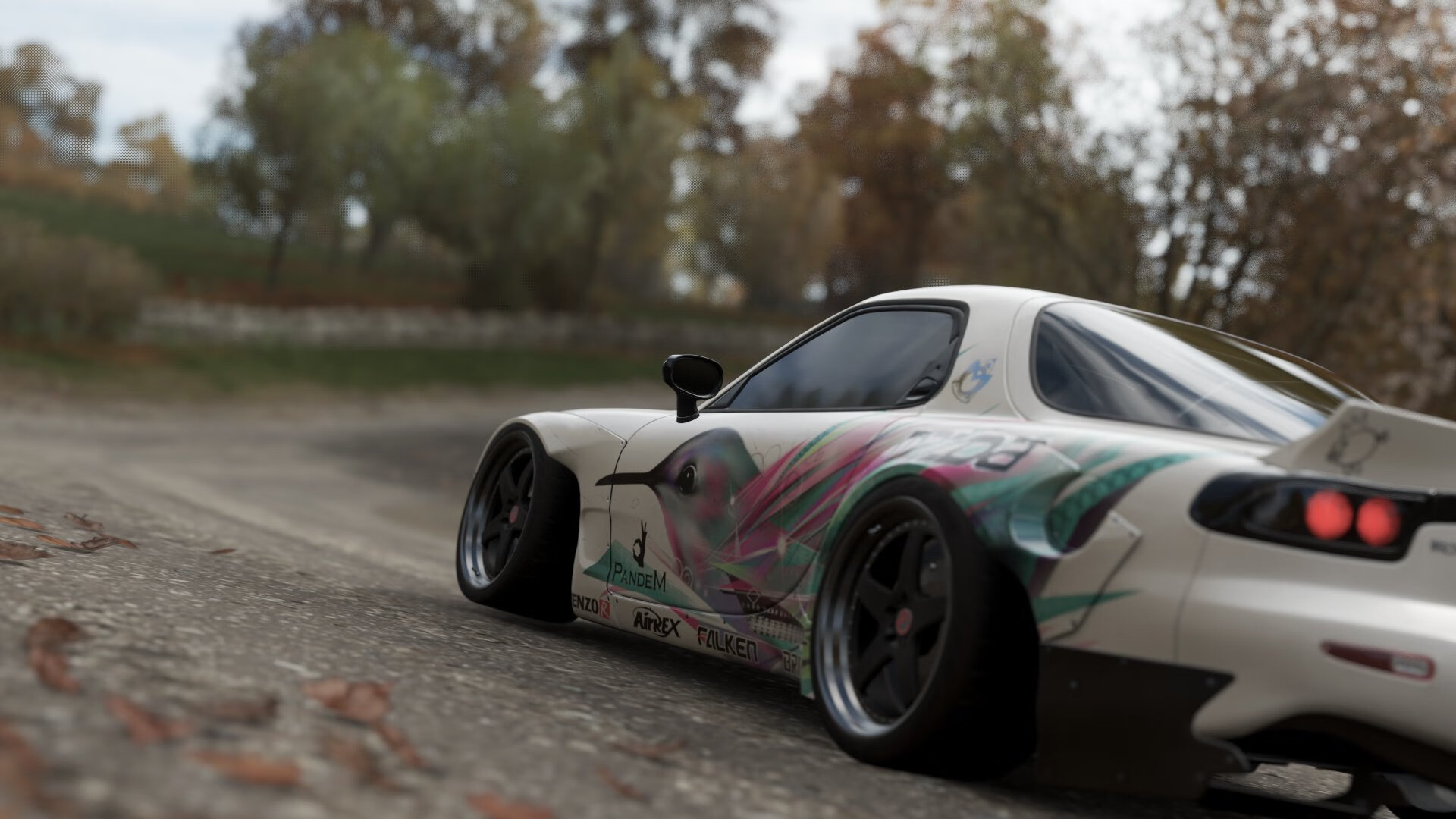 “宽板滑水:东三叉湖赛场激情四溢,炫技水上风景”