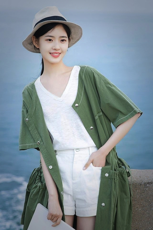 乐鱼体育app网址-曼联锋线配合逐渐流畅提升进球转化率，曼联引进前锋