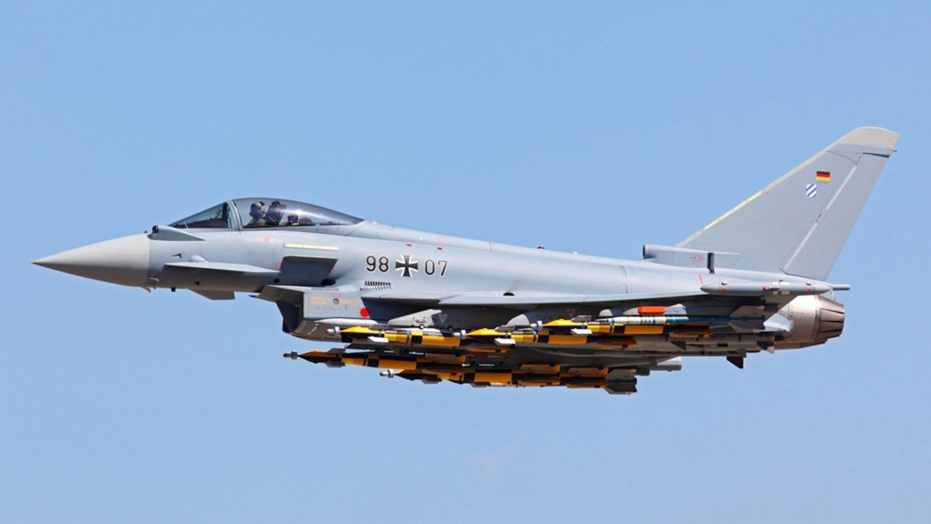 乐鱼体育官网网址-突尼斯希望中场调度乏力，传控受限