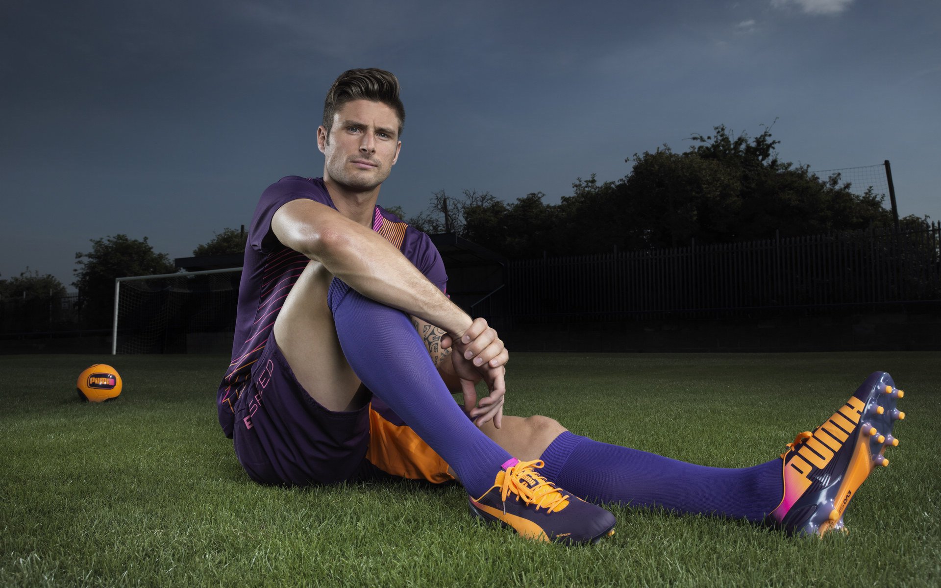 “安赫尔·巴尔博萨的突破与配合能力,帮助阿根廷美洲狮队实现战术多样化”